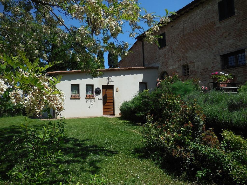 Al Giardino Degli Etruschi Chiusi Exterior foto